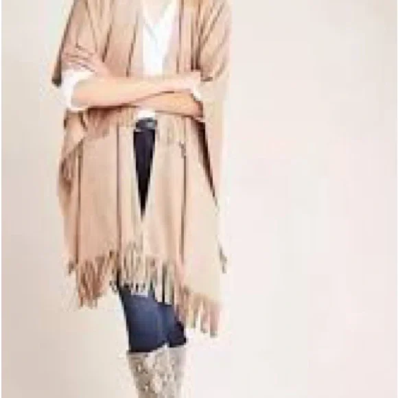 NWT Anthropologie Faux Suede Suede Fringe Poncho x Andersen and Lauth One Size